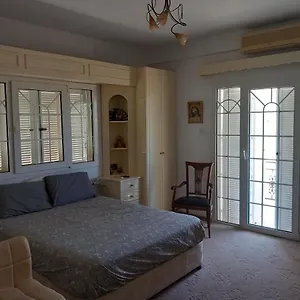 Vasilis House Kwatera prywatna